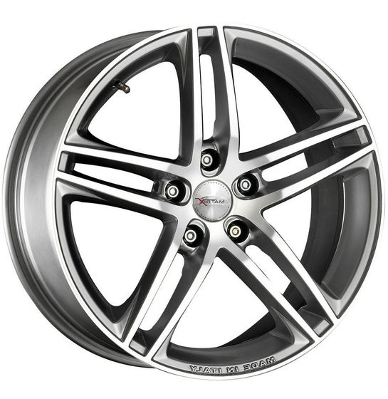 MAK VARIANTE 8×18 5×112 ET42 DIA76 HYPER SILVER литой MAK VARIANTE 8×18 5×112 ET42 DIA76 HYPER SILVER литой