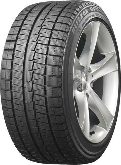 Шина BRIDGESTONE BLIZZAK RFT 225/50R17 94Q Runflat зимняя Шина BRIDGESTONE BLIZZAK RFT 225/50R17 94Q Runflat зимняя